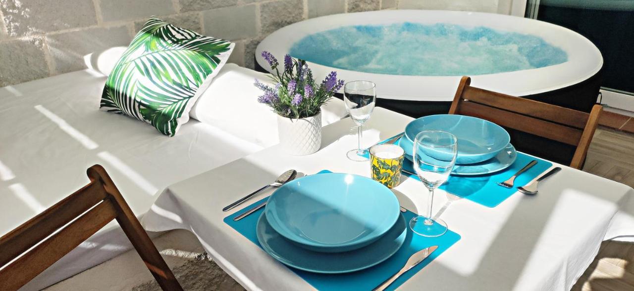 La Calita Escondida - Jacuzzi Y Cocina En Terraza Privada - Piscina Y Parking Gratis Lägenhet Chiclana de la Frontera Exteriör bild