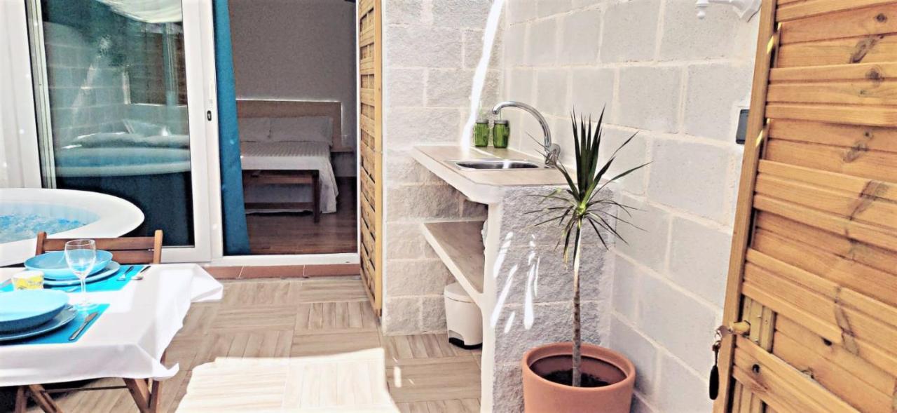 La Calita Escondida - Jacuzzi Y Cocina En Terraza Privada - Piscina Y Parking Gratis Lägenhet Chiclana de la Frontera Exteriör bild