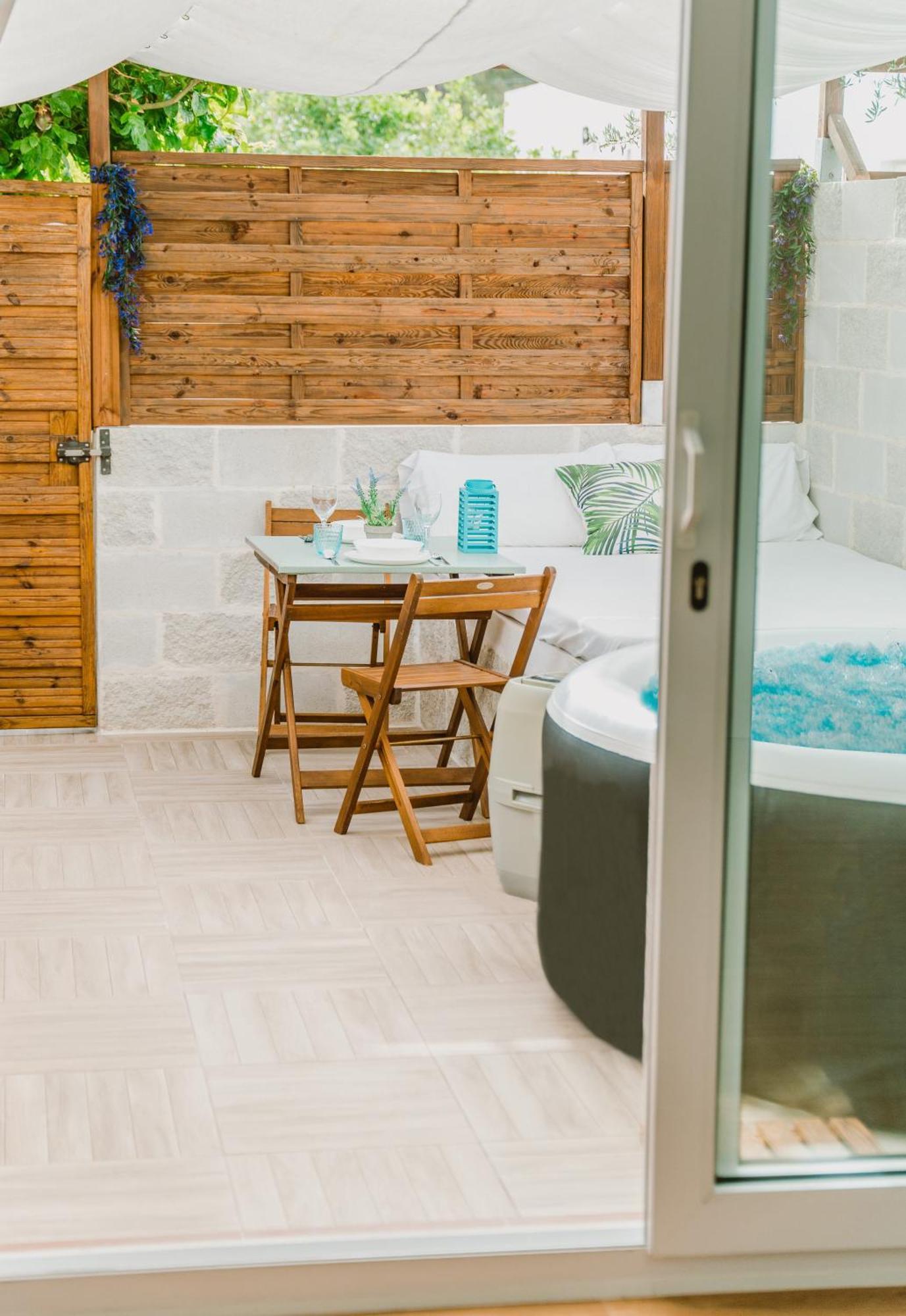La Calita Escondida - Jacuzzi Y Cocina En Terraza Privada - Piscina Y Parking Gratis Lägenhet Chiclana de la Frontera Exteriör bild